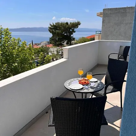 Διαμέρισμα Lena