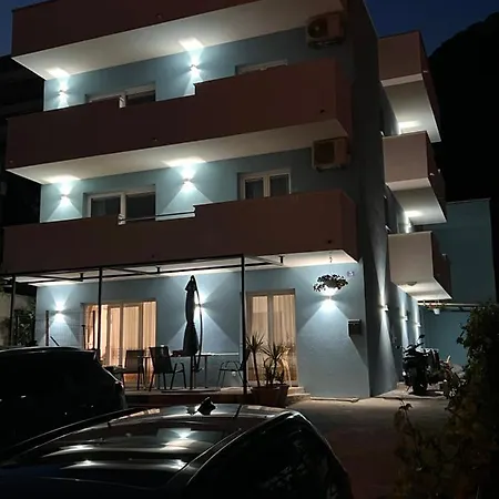 Lena Apartment Baska Voda
