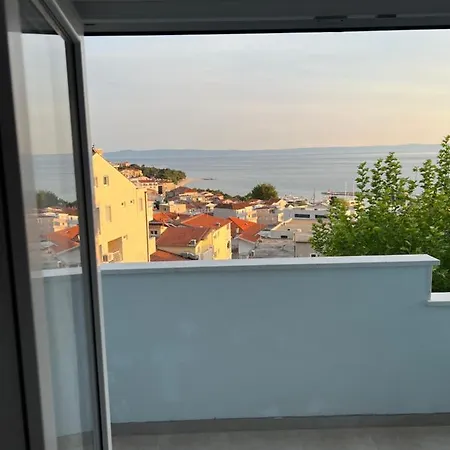 Lena Apartment Baska Voda