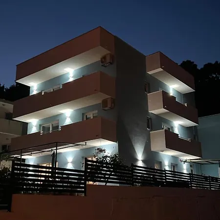 Apartment Lena